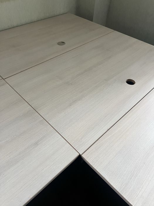 Стіл компютерний