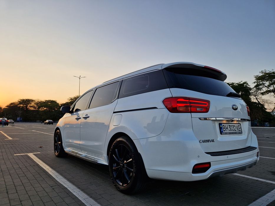 Kia Carnival NOBLESSE