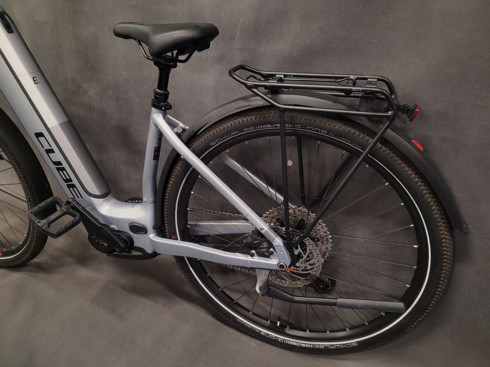 Rower elektryczny Cube Nuride 750_ Bosch Performance Line CX _750Wh