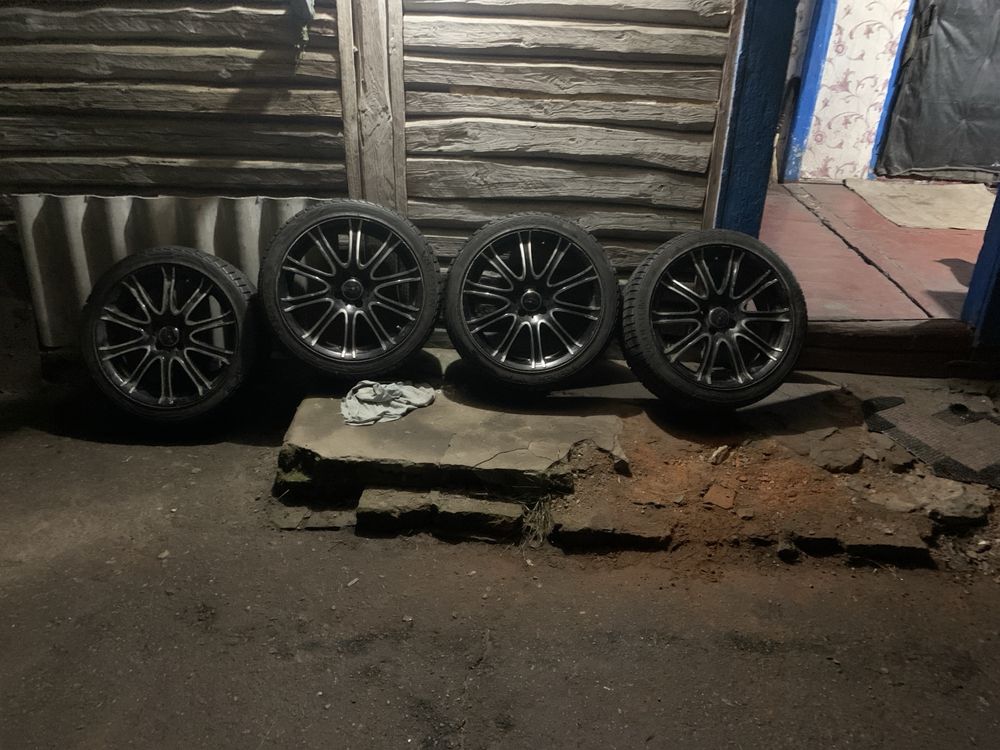 Колеса в зборі Тапки R17
