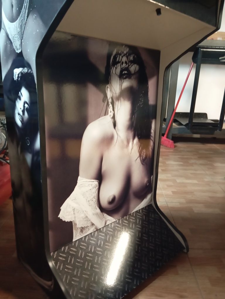 Máquina Arcade Playboy