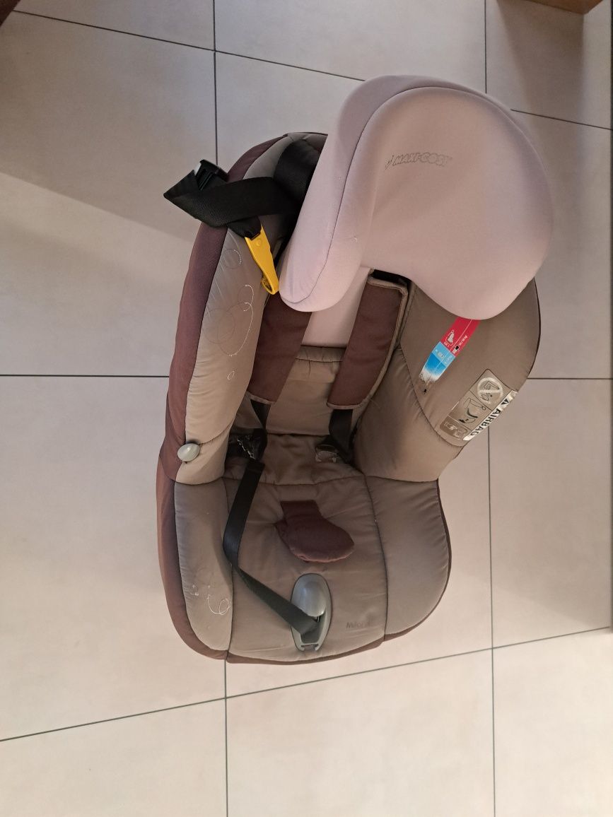 Fotelik Maxi Cosi Milofix 0-18kg isofix obrotowy