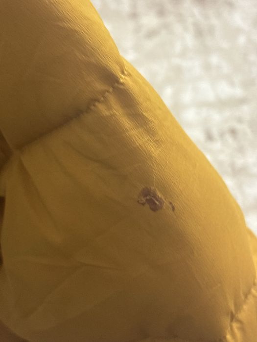 Дитячий пуховик.