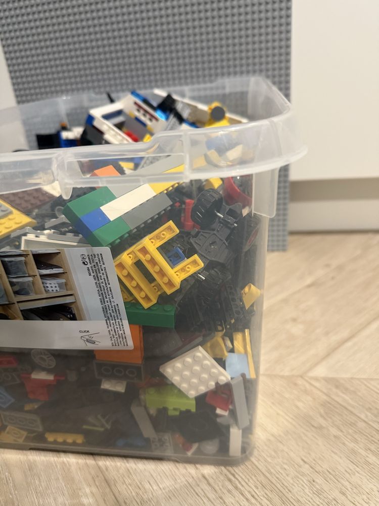 Klocki lego na wagę