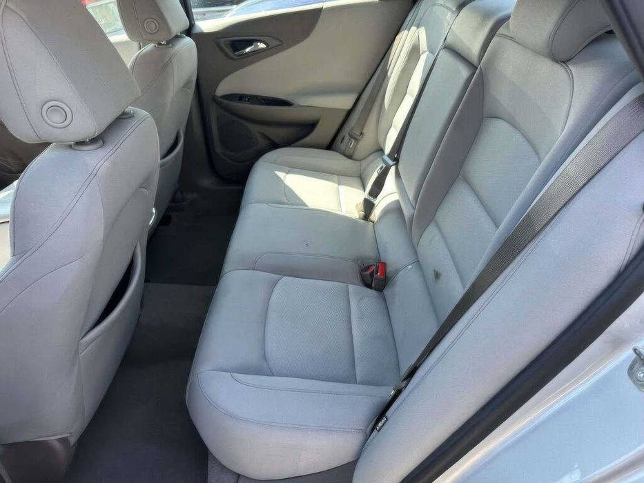 Chevrolet Malibu LT      2022