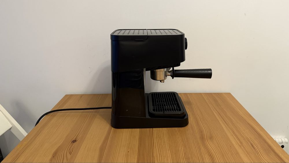 Ekspres kolbowy DE LONGHI Stilosa EC 235.BK