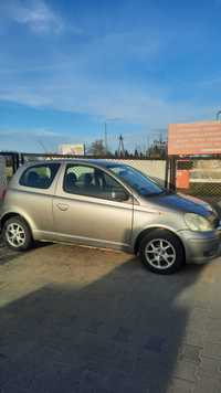 Sprzedam Toyote Yaris r. 2003