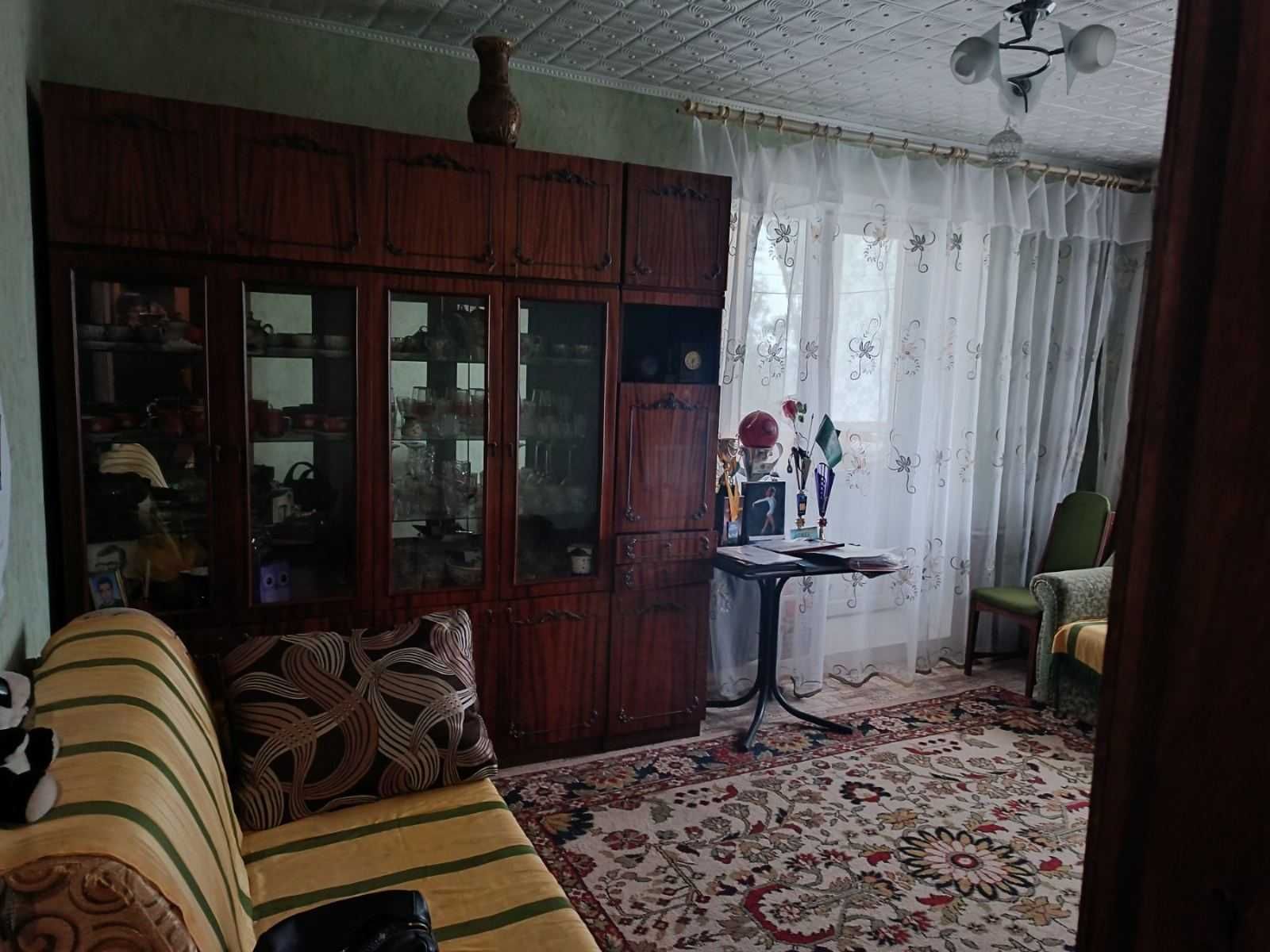 Продам 2 комн. квартиру,  Алексеевка. ул. Архитекторов 22