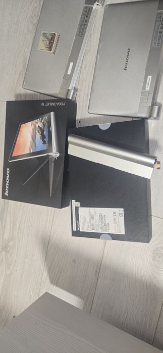 Lenovo YOGA TABLET 10 на запчастини
