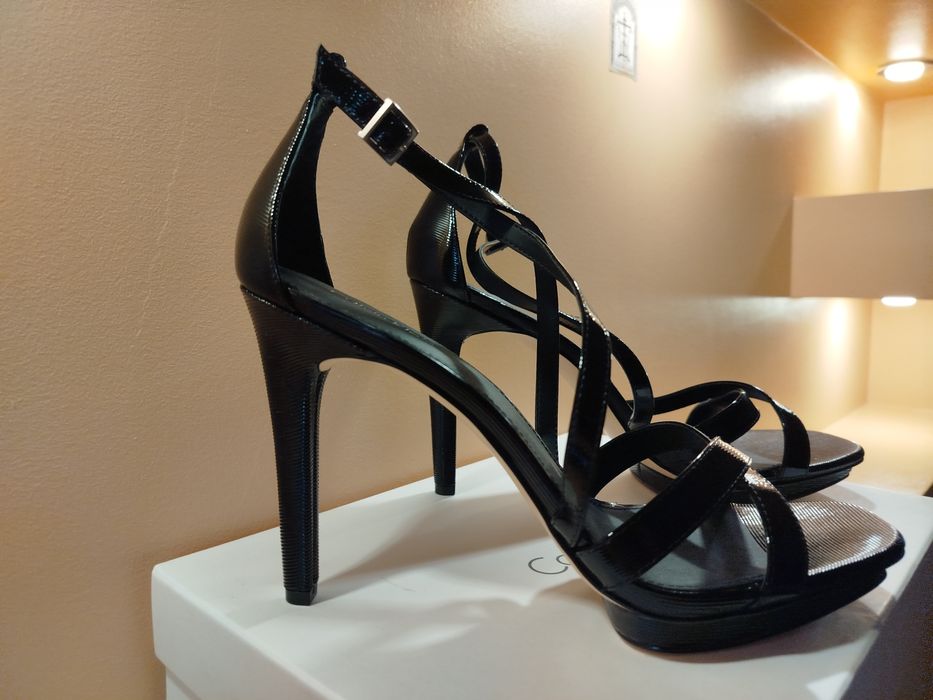 Жіночі босоніжки Calvin Klein