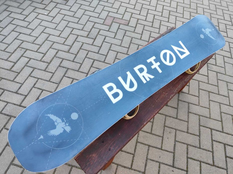 Deska snowboardowa 157 Burton Process Flying V Malavita Snowboard 157