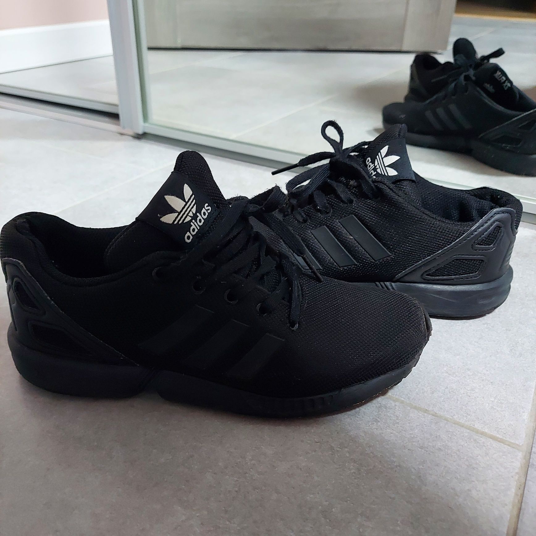 Дитячі кросівки Adidas 33 розмір