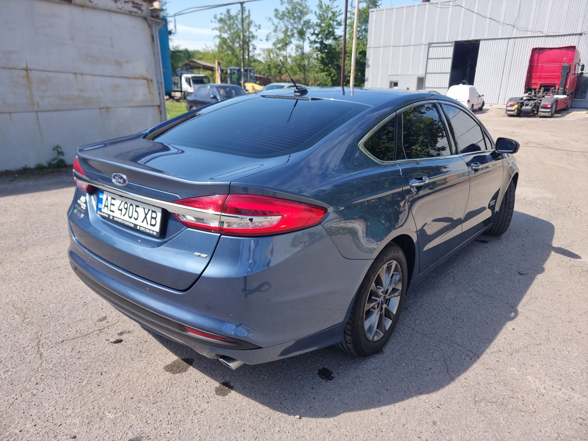 Ford Fuison Plugin hibrid