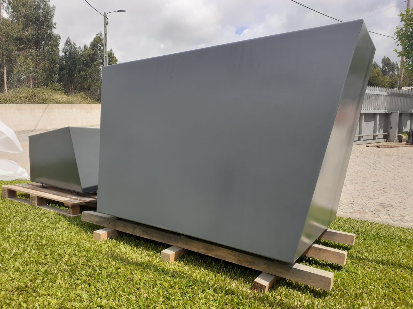 Floreira grande AÇO PINTADO C5