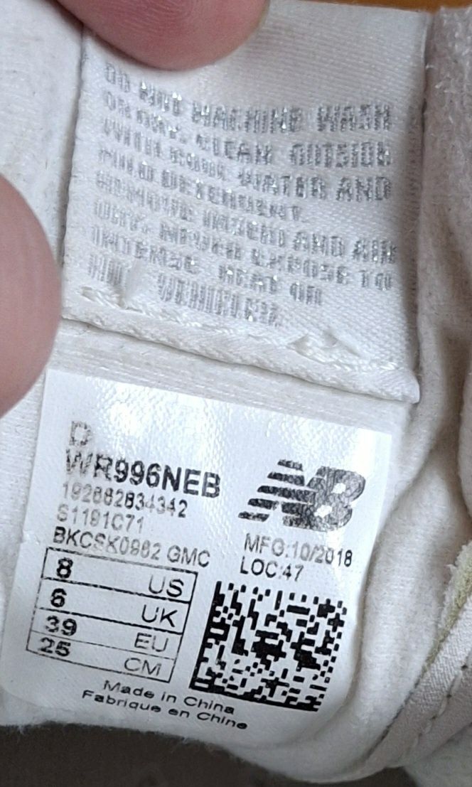Оригінальні  кросівки New Balance 997  39р стелька 25см