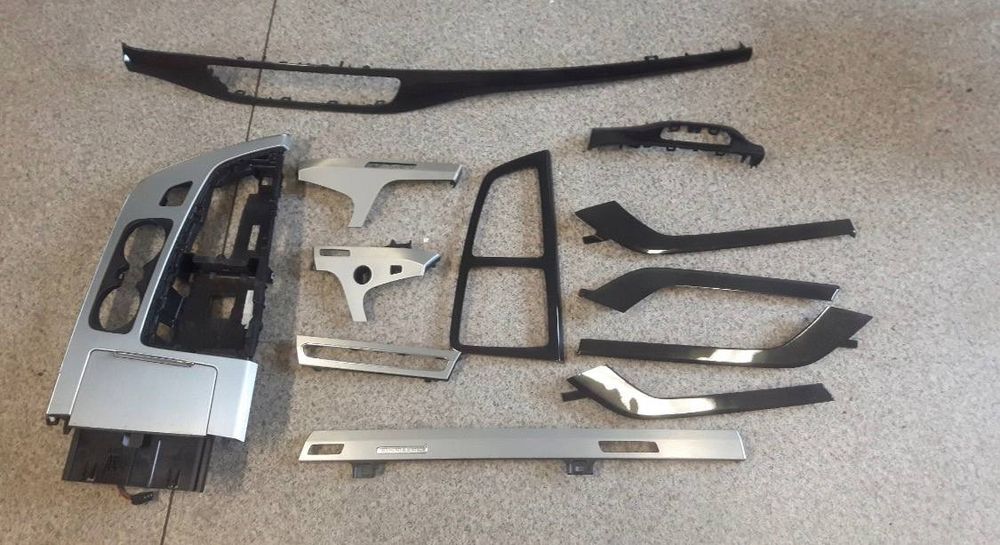 AUDI Q7 4M декоративні накладки