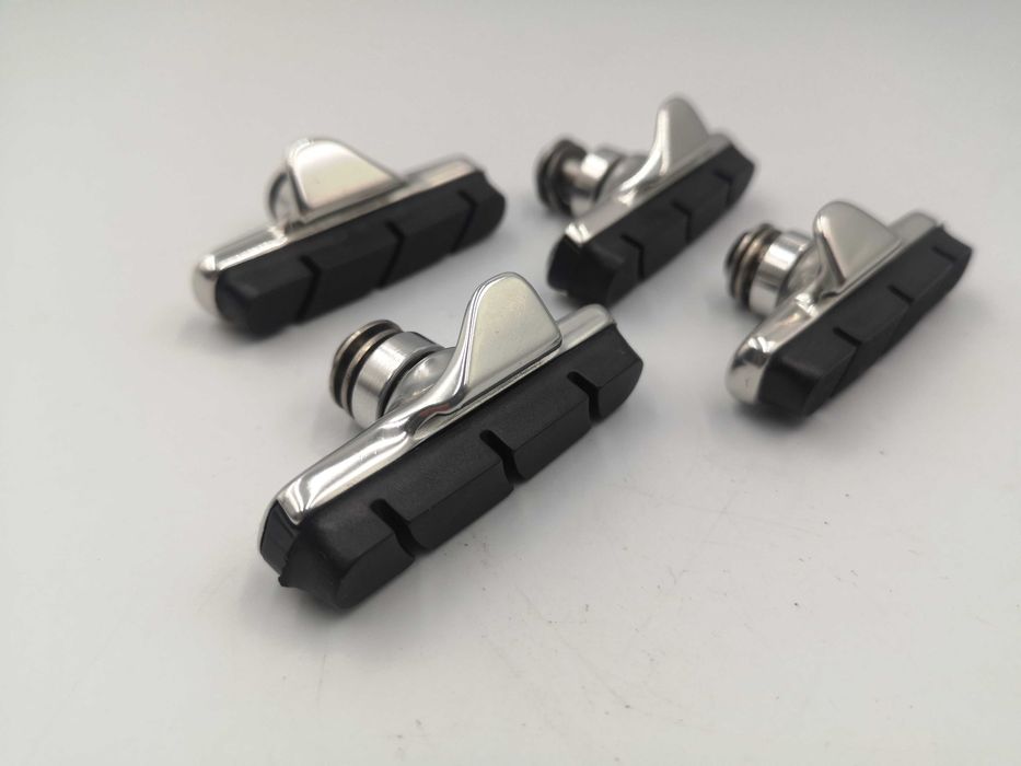 Nowe klocki hamulcowe Campagnolo RECORD 10s