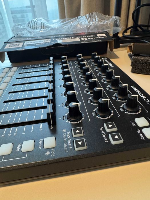 Novation Launch Control XL Mk2 kontroler