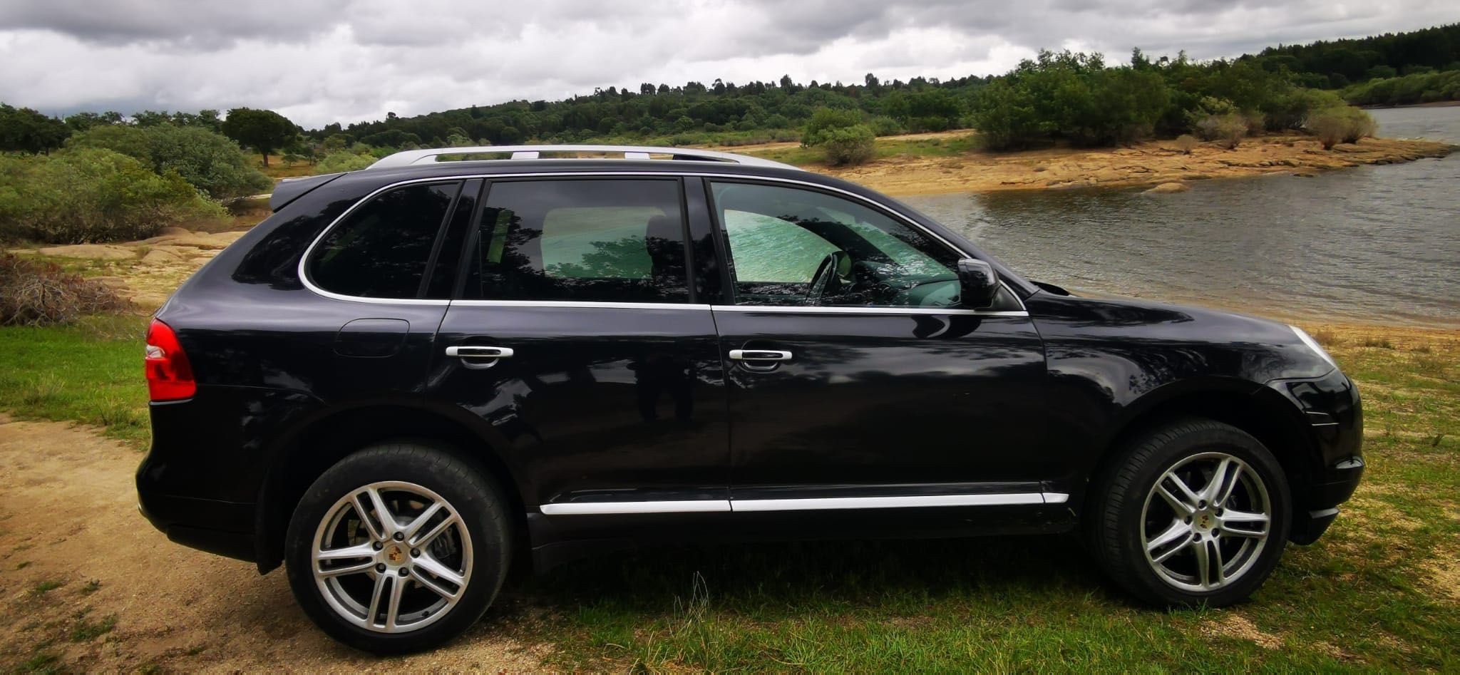 Porsche Cayenne 3.0 Diesel - classe 1 - impecável