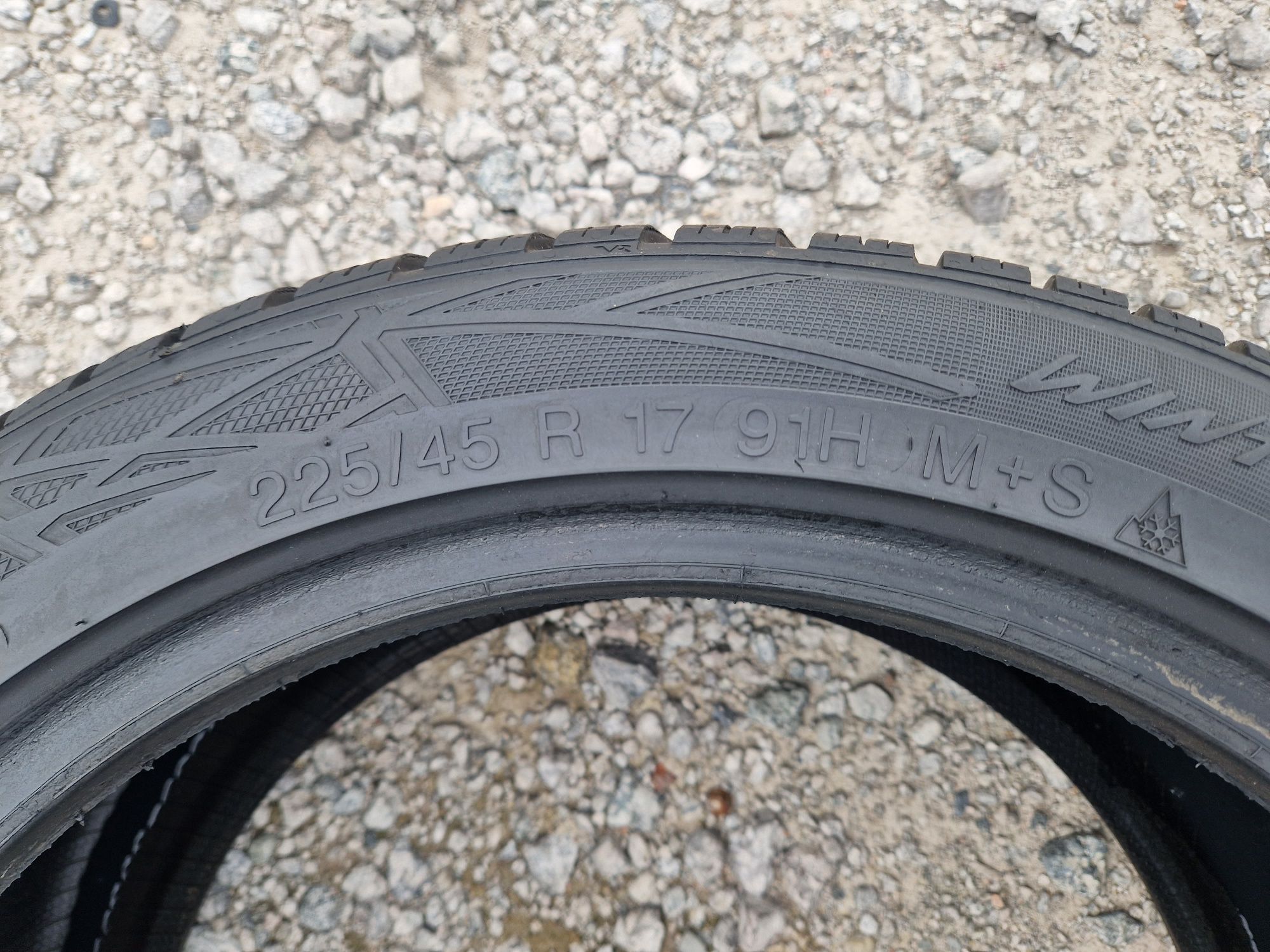 Opona zimowa Vredestein WinTrac Pro 225/45r17 (91H)