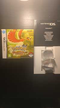 Caixa com Pokewalker de pokémon heartgold