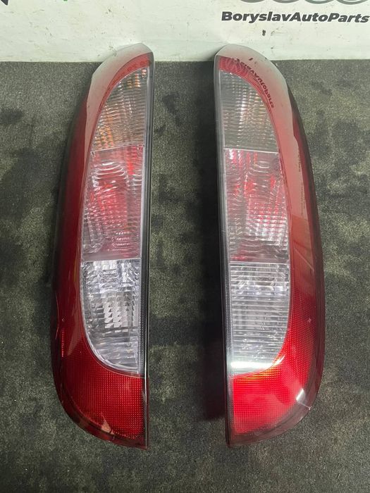 Стопи Стоп Ліхтарі Фонарь Фара Фари Opel Zafira A B Опель Зафіра Corsa