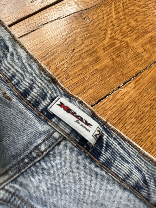 Джинси одягнені один раз