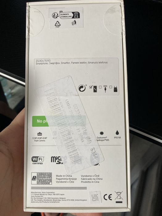 Xperia 10 IV | Kompaktowe wymiary | Niewielka waga | Bateria 5000 mAh