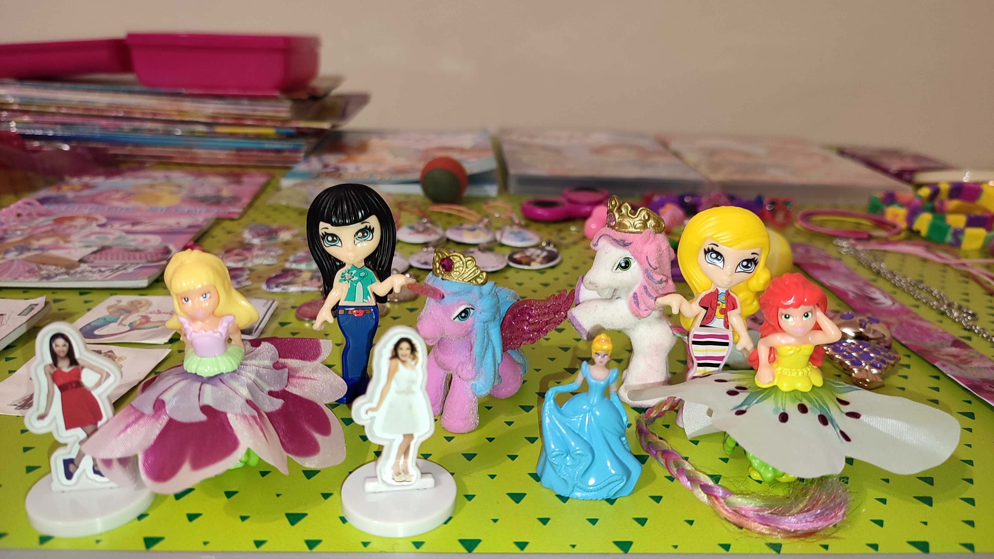 Zestaw zabawek, biżuteria, dvd magazyny winx i barbie, Disney