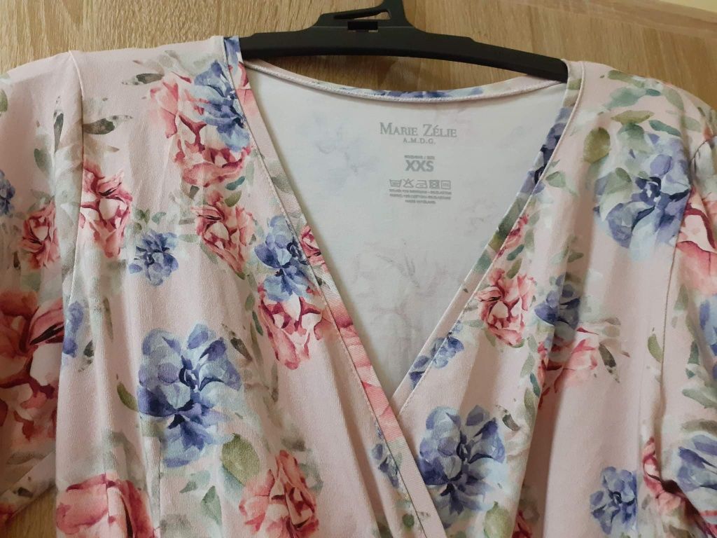 Sukienka Marie Zélie Caranthir rozmiar XXS
Caranthir XXS 
127 zł
