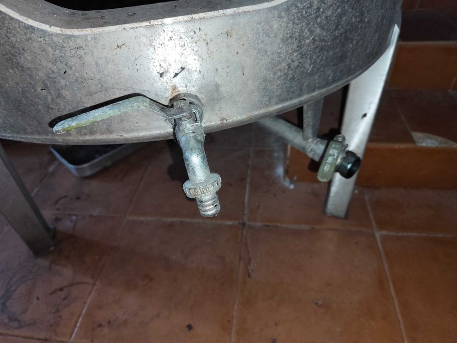 Depósito de inox para vinho Usado