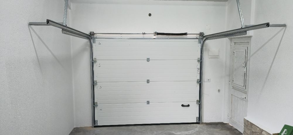 Portão  garagem com motor novo com instalação