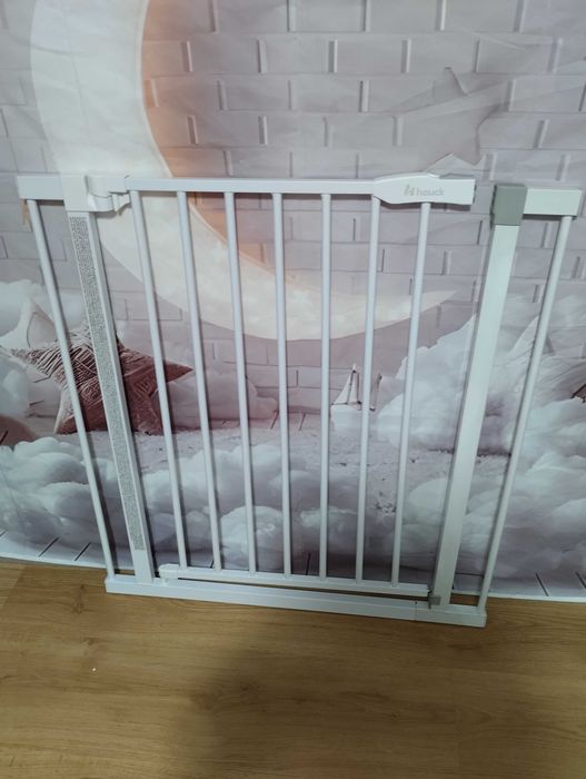 Barierka bramka bezpieczeństwa rozporowa na schody w drzwi 84-89 cm