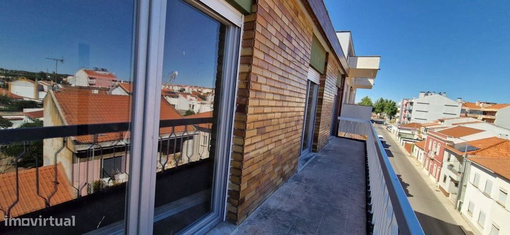 Apartamento T4 a venda no Entroncamento