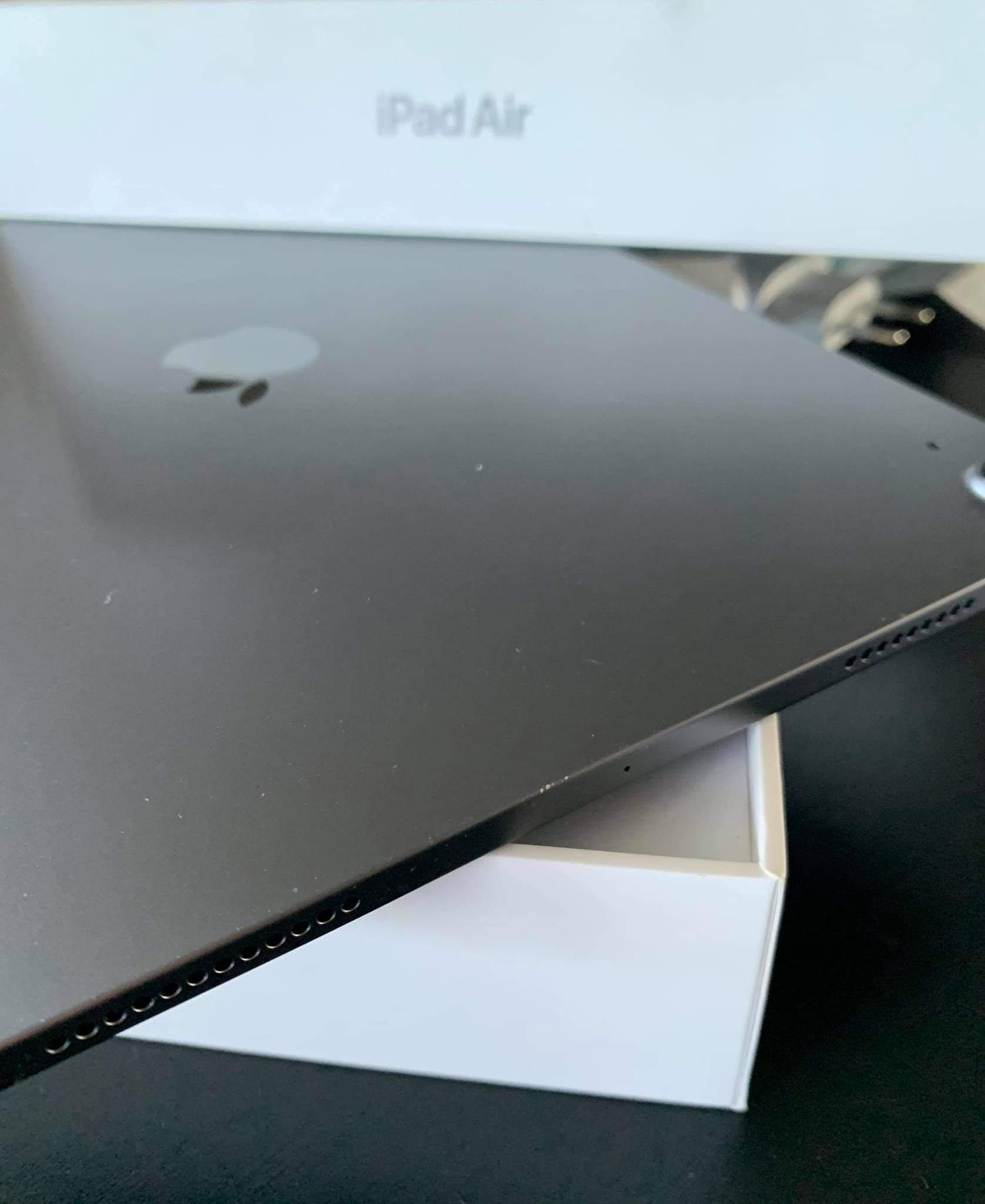 iPad Air Wi‑Fi de 10,9 polegadas 64 GB - Cinzento sideral (4° geração)