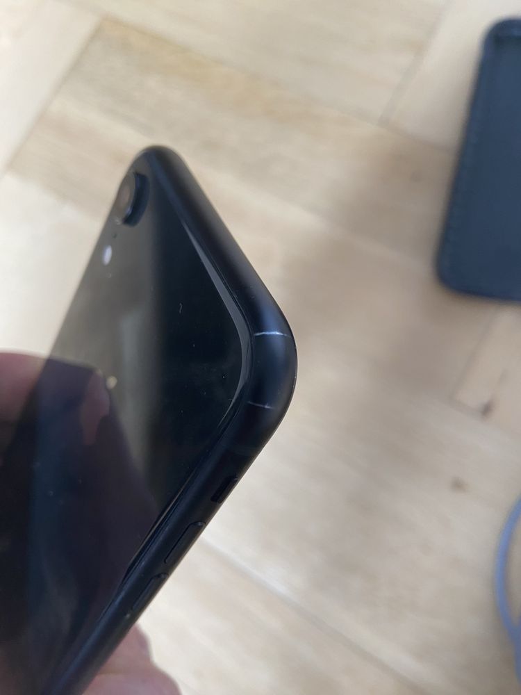 Iphone XR 64GB+etui Speck