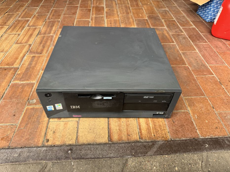 Komputer IBM sprzedam