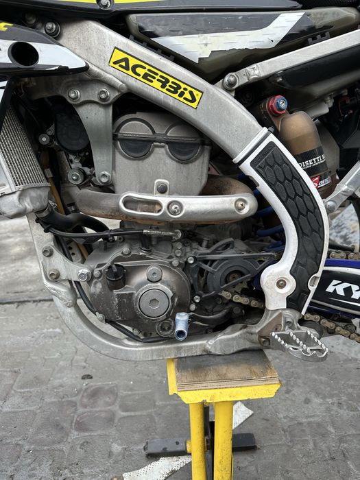 Yamaha YZF 250.