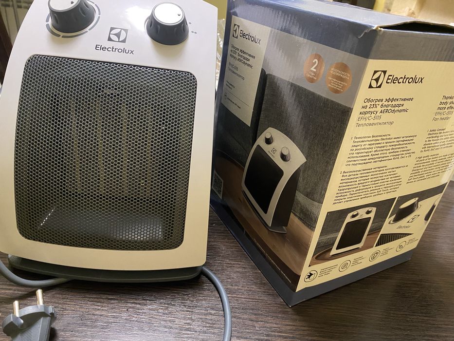 Тепловентилятор Electrolux EFH/C-5115 white