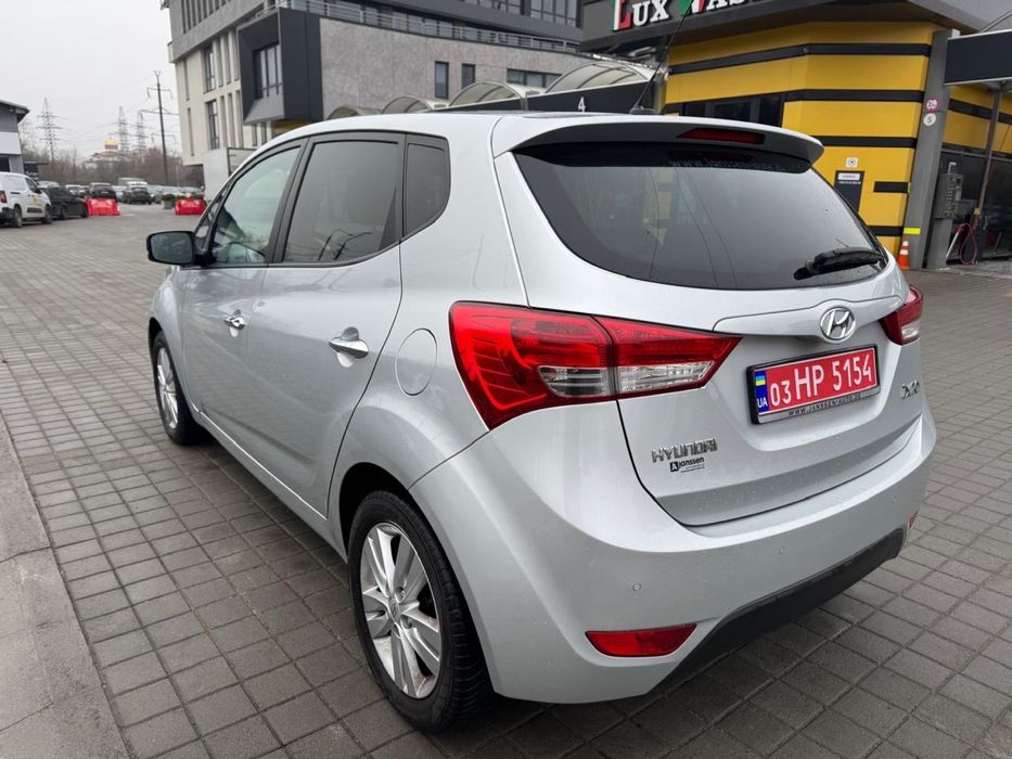 Hyundai IX20, АВТОМАТ, 1.6 бензин MPI