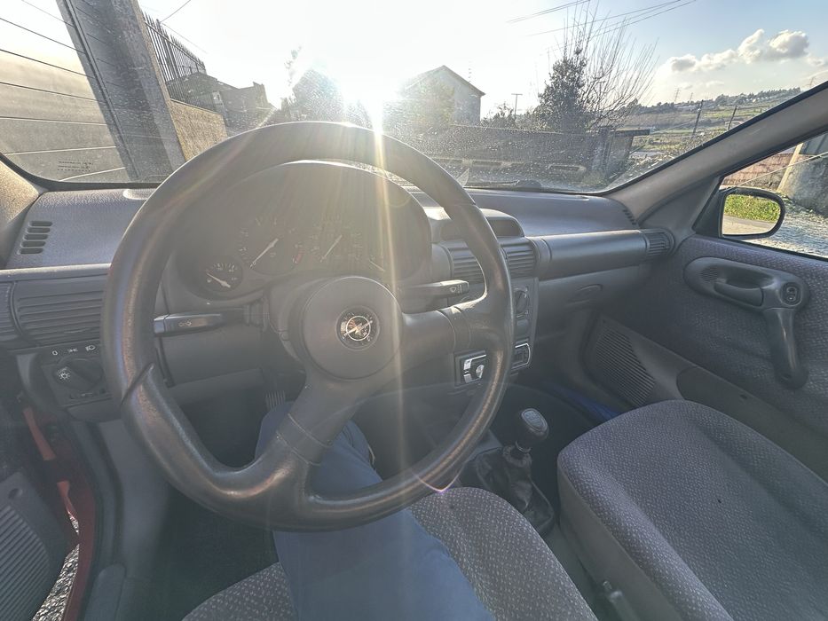 Opel corsa.