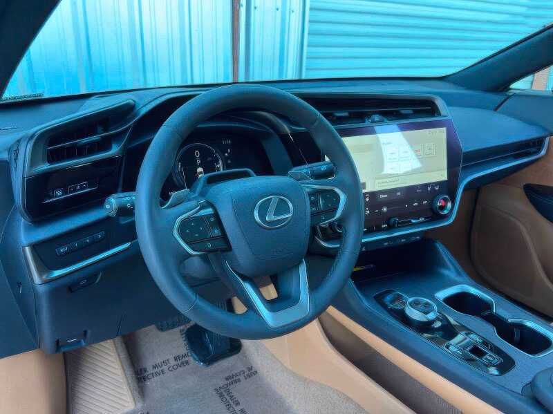 2023 Lexus RZ 450e Luxury