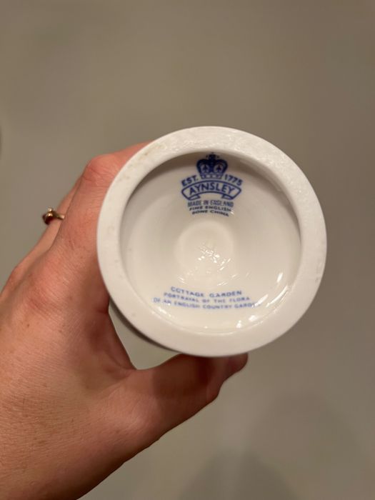 Англійська порцеляна Aynsley Cottage Garden