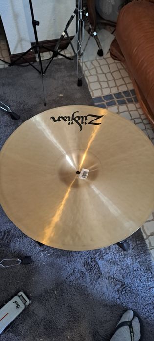 Vendo ride zildjian k 20 como novo!
