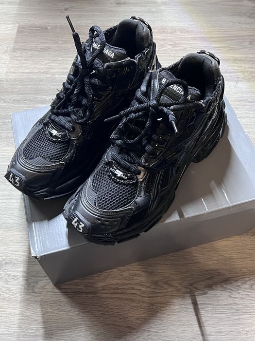 Balenciaga Runner 6.0 ( 43 )