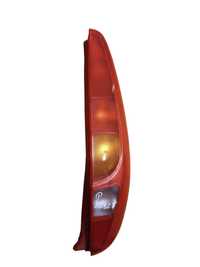 Lampa Reflektor Prawy Tył Prawa Tylna  Fiat Punto 2 II 5D