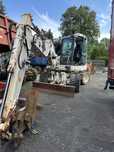 Koparka Komatsu PW98 MR-6, uszkodzona