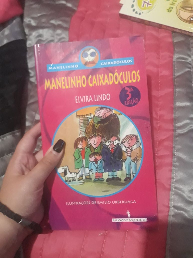 Livro Manelinho Caixadóculos