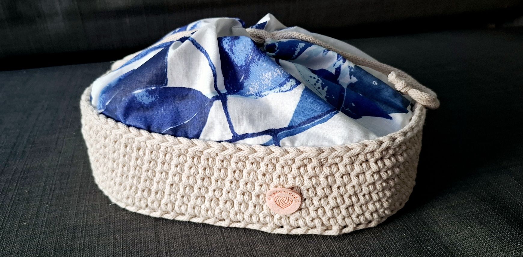Handmade -koszyczek na sztućce/chleb