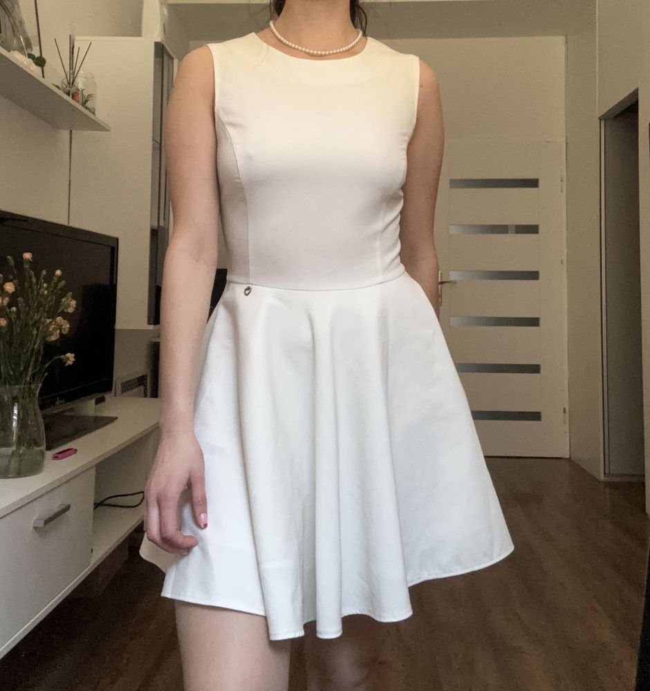 Sukienka biała kremowa z podszewką Jolmar rozmiar S